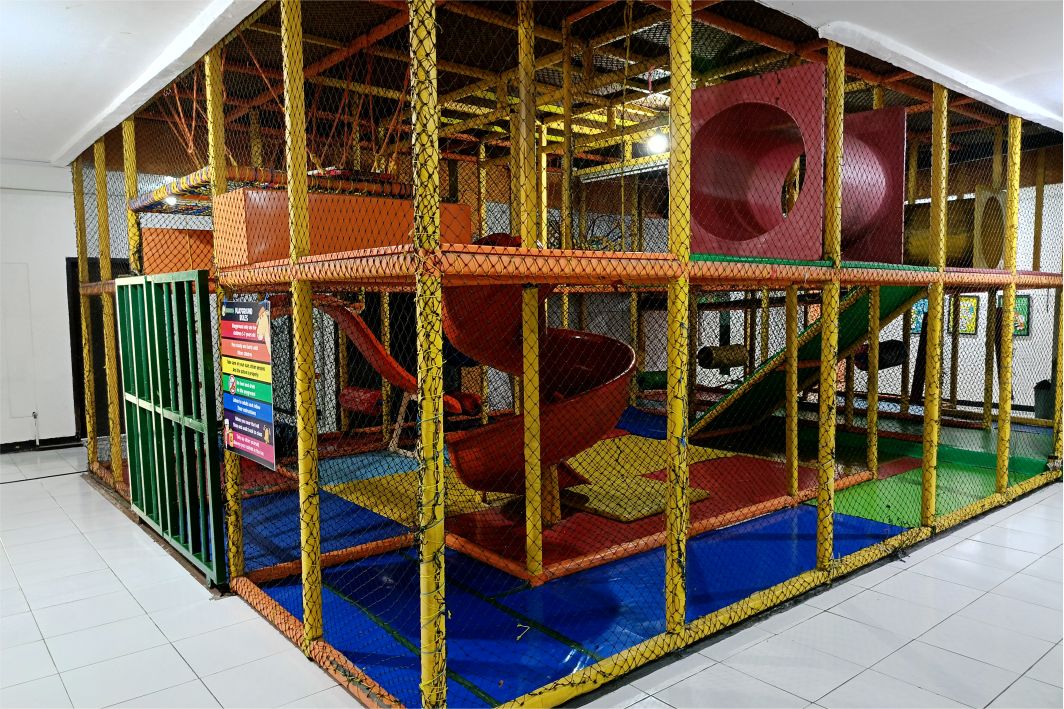 Activities bermain Students Kindergarten Little Camel